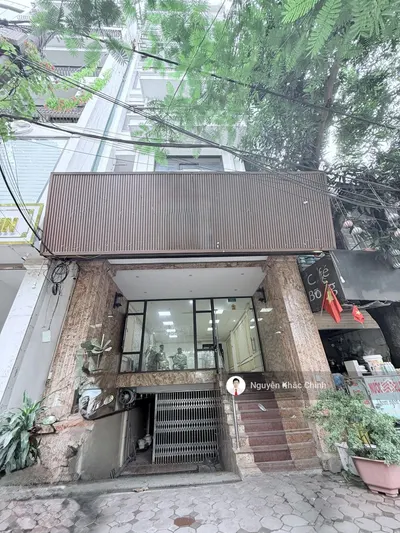 Cho thuê nhà MP Vũ Tông Phan, 110m2, 8 tầng, MT 6m, thông sàn, PCCC, 118tr/th
