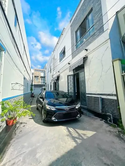 Bán nhà lầu mới đẹp, hẻm 9 đường Phạm Ngọc Hưng, An Bình, Cần Thơ, gần siêu thị Lotte, giá 1.85 tỷ
