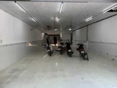 Cho thuê nhà mặt tiền Nguyễn Huệ ngang 8m, trung tâm thành phố Cao Lãnh