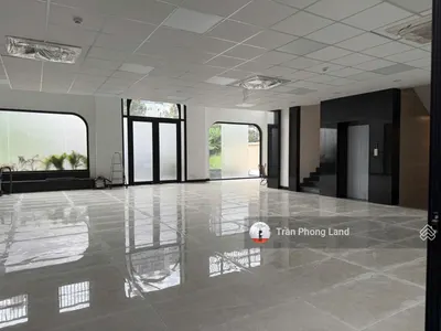 Chính chủ gửi cho thuê nhà mặt tiền số 8 Lê Hiến Mai, P. Thạnh Mỹ Lợi, Q2, 16.2x20m, 090••••91