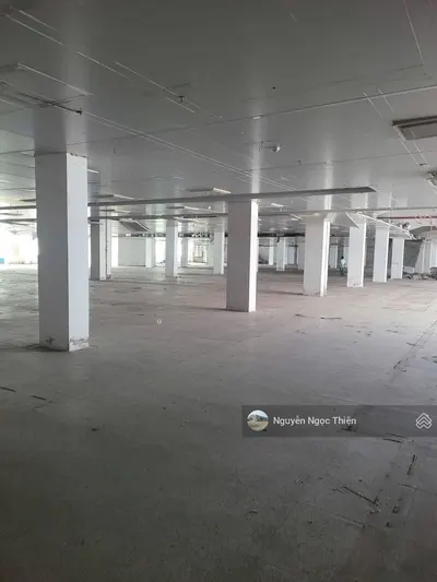 Cho thuê kho 1800 m2 giá 234tr/th QL1A, Linh Trung, Thủ Đức
