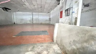 Cho thuê kho 400m2 góc 2MT hẻm xe tải Phạm Văn Bạch