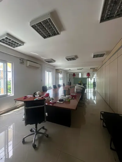 Cho thuê mặt bằng kinh doanh Tân Bình ngay sân bay, vị trí đẹp, di chuyển thuận lợi