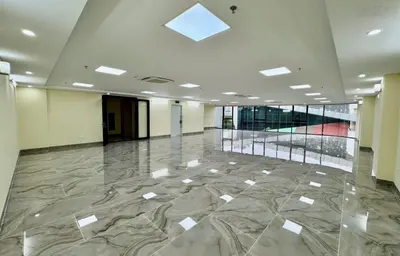 Cho thuê tòa văn phòng 8 tầng mặt phố Mỹ Đình, Nam Từ Liêm | DT 210m2 x MT 11m | Giá 250tr/th