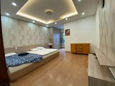 Cho thuê nhà 3 tầng 4PN mặt tiền Dương Đình Nghệ Đà Nẵng vị trí gần biển sầm uất phố Hàn Quốc