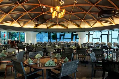 Cho thuê nhà mặt phố Vũ Phạm Hàm DT: 150m² - 4T MT: 6m Nằm nổi bật giữa tuyến phố tấp nập dân cư