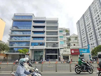 Building 1500m2 2 mặt tiền 135 Cộng Hòa 8x30m hầm 7 lầu thang máy PCCC