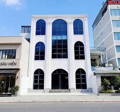 Cho thuê nhà MT Quang Trung, DT: 11m x 40m, 1 trệt, 2 lầu, Gò Vấp