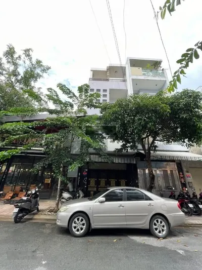 Nhà cho thuê khu Cư Xá Rada Quận 6, MT đường Số 8, DT 4 x 18m, 3.5 tấm, giá 20 triệu/tháng