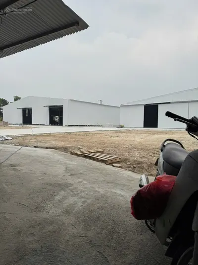 Kho xưởng 798m2 tại cụm công nghiệp Yên Sơn, Quốc Oai, xuất VAT, PCCC, điện 3fa, bảo vệ 90k/m