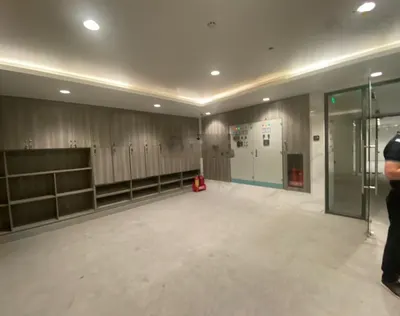 Cho thuê nhà mặt tiền Hoa Lan, Phú Nhuận