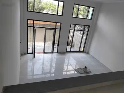 Cho thuê tòa nhà văn phòng mặt tiền Phạm Văn Đồng Hiệp Bình Thủ Đức