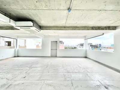 Cho thuê nhà mặt tiền đường Tú Xương, Phường 7, Quận 3. DT: 10x30m hầm 6 lầu DTSD: 1.800m2