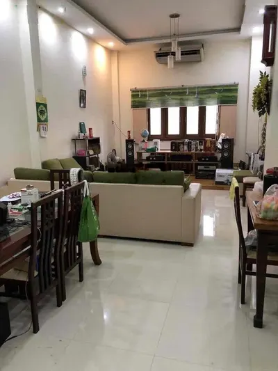 Cho thuê nhà Đào Duy Từ Quận 10