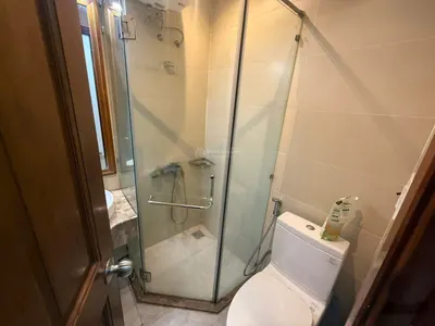 Siêu rẻ 15tr/2pn nội thất như hình cần cho thuê CHCC Sky Center. LH em: 037••••66 sdt/zalo