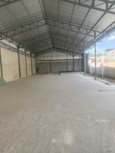 Cho thuê xưởng diện tích 380m2 giá 30tr Đỗ Văn Dậy Hóc Môn