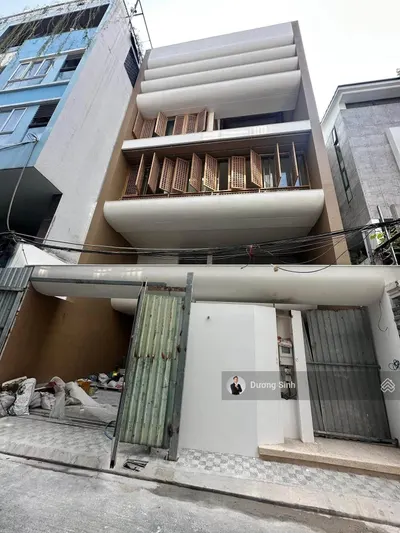 Nhà Nguyên Căn Cho Thuê Đường Yên Thế. Khu Sân Bay. DT: 7x20m. Hầm, Trệt, 3 Lầu. Sẵn Máy Lạnh
