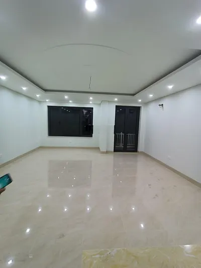 Cho thuê nhà Nguyễn Văn Lộc - Mỗ Lao, DT 95m², 4 tầng 1 hầm, MT 5m. Vị trí kinh doanh + VP đẹp