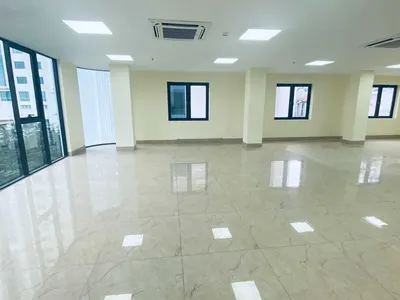 Cho thuê văn phòng Nghĩa Tân - Hoàng Quốc Việt - DT 175m2, giá thuê 25tr/th giá hời Cầu Giấy