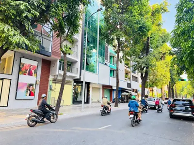 Hàng hiếm Mạc Đĩnh Chi Đa Kao mặt tiền 8m 5 tầng chỉ 120tr/tháng - LH 088••••88