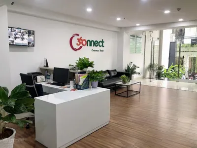 Cho thuê văn phòng Quận 3 - Ngay Hồ Con Rùa giáp Quận 1, 65m2 giá rẻ, Ngăn sẵn phòng