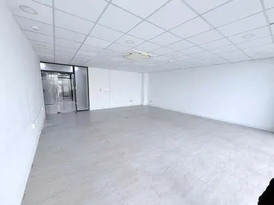 Cho thuê VP Hồng Lĩnh Q10, 55m2, sàn suốt không cột, có ban công thoáng, phù hợp đa dạng ngành nghề