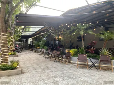 Cho thuê lô góc 2 mặt tiền đường Huỳnh Văn Nghệ trung tâm của trung tâm làng Đại học Đà Nẵng