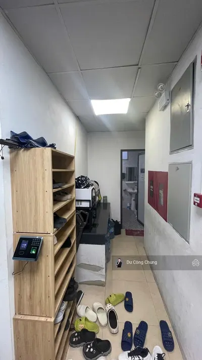 Cho thuê văn phòng Đường Trần Thái Tông, 35 triệu, 220m2, giá ưu đãi tòa mới