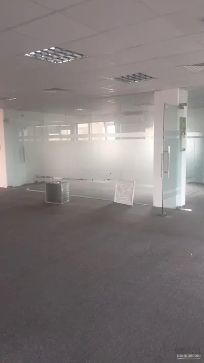 Cho thuê VP tòa nhà Cotana bán đảo Linh Đàm 120m2, giá 150.000đ/m2/th