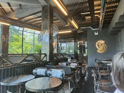 Cho thuê nhà góc 2MT Hồ Tùng Mậu, Quận 1. DT: 13x30m, 1 trệt, 2 lầu. DTSD: 1.100m2