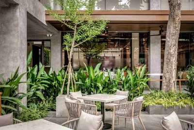 Cho thuê nhà mặt tiền Nguyễn Đình Chiểu, Quận 1. DT: 15x35m, 1 trệt, 3 lầu. DTSD: 3.600m2