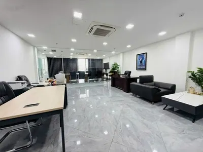 Cho thuê tòa nhà 71A ngõ 35 Trần Kim Xuyến, Cầu Giấy - Thông sàn, thang máy