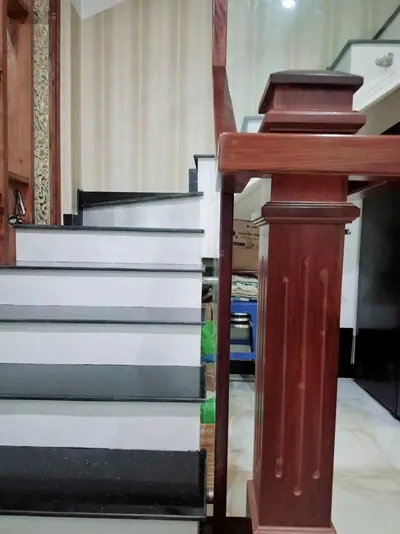 Bán nhà Phố Trần Nguyên Hãn ngõ thông, gần ngay mặt phố, 46m2, 4 tầng, 2,5 tỷ