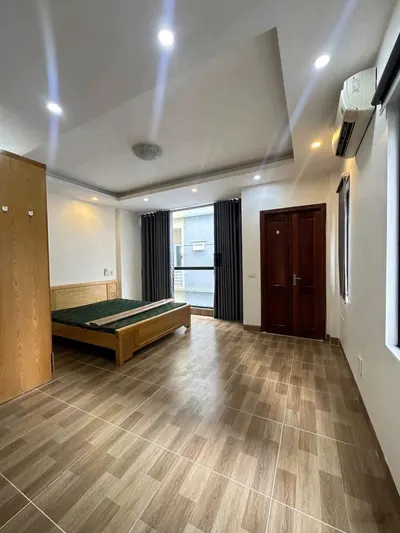 Chỉ 11 triệu có nhà nguyên căn Ngọc Thụy, ô tô, lô góc, full nội thất, ở ngay