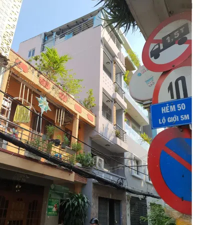 Cho thuê nhà nguyên căn 52/1A Nguyễn Đình Chiểu, Phường 4, Quận Phú Nhuận