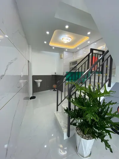 Quận 6 nhà cho thuê Lò Gốm 2PN giá chỉ 8,5 triệu/tháng