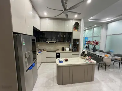 Bán nhà phố siêu đẹp mặt tiền đường Lê Chân