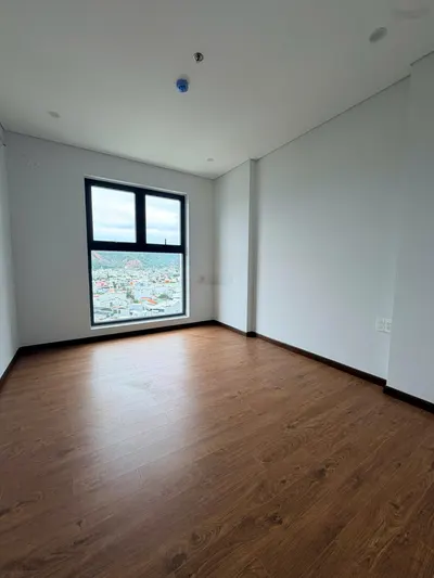 Cho thuê Mia Center Point căn hộ tầng cao view biển. Chỉ 7,5 triệu/tháng