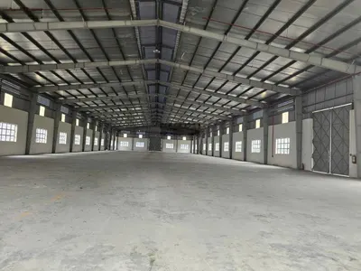 Cho thuê xưởng mới KCN Tân Đô KV 4.600m2, Nx 2.000m2 PCCC tự động, điện 500kVA, 2.8$/m2