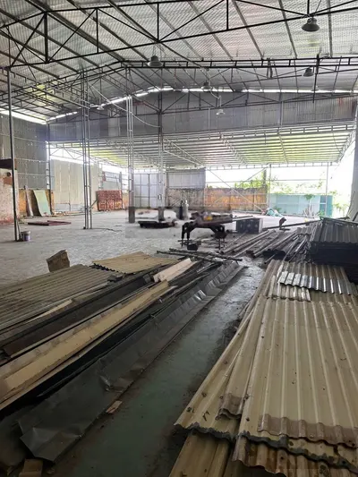 Cho thuê kho xưởng tại Kiêu Kỵ, Gia Lâm 1250m giá 100 triệu/tháng. Xe container, điện 3 pha, PCCC