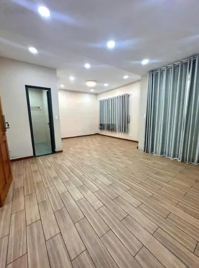 Cần cho thuê Tòa nhà MT 341B Nguyễn Trọng Tuyển P.1 Q.Tân Bình gần khúc Tân Canh