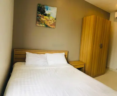 Cho thuê căn 2 phòng cơ bản ở ngay 60m2 giá 15,5 tr/th chung cư Riverside 90 NHC. LH 090••••15