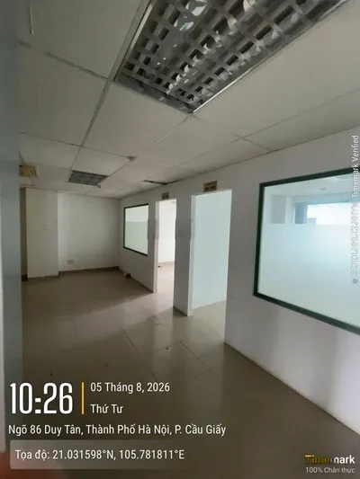BQL cho thuê văn phòng tòa nhà Paragon 86 Duy Tân. Diện tích 260m2 có cắt, giá thuê: 290k/m2/th