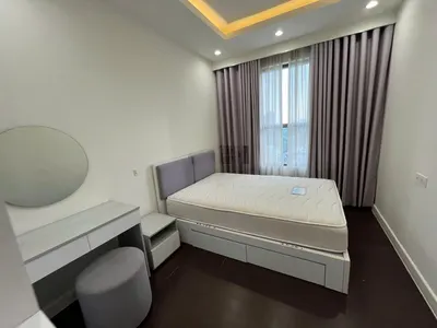 Cho thuê căn hộ 3PN The Sun Avenue diện tích lớn trống sẵn