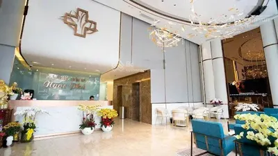 Cho thuê tòa nhà mặt tiền Võ Văn Tần ngang 10m tổng diện tích sử dụng khoảng 850m