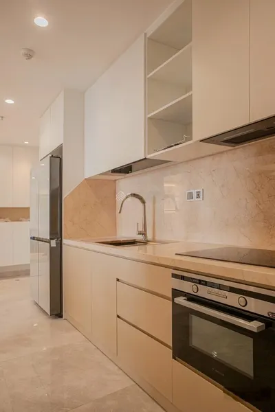Cho thuê Midtown M8 87m2 căn góc block H, view biệt thự, có ô xe 23 triệu/th