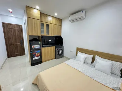 Cho thuê phòng trọ Phố Việt Hưng - Full đầy đủ nội thất - 30m2, giá thuê: 4tr/tháng.